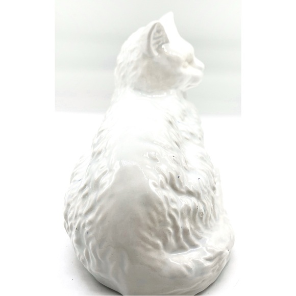 Vintage Large Ceramic Cat  Statue Figurine White Persian Cat MCM 7.5" - Picture 3 of 6